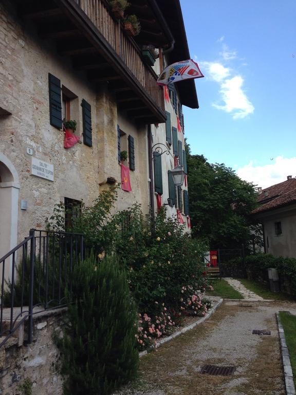 Bed and Breakfast Bus De L'Och Feltre Exterior foto