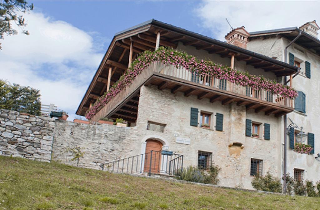 Bed and Breakfast Bus De L'Och Feltre Exterior foto